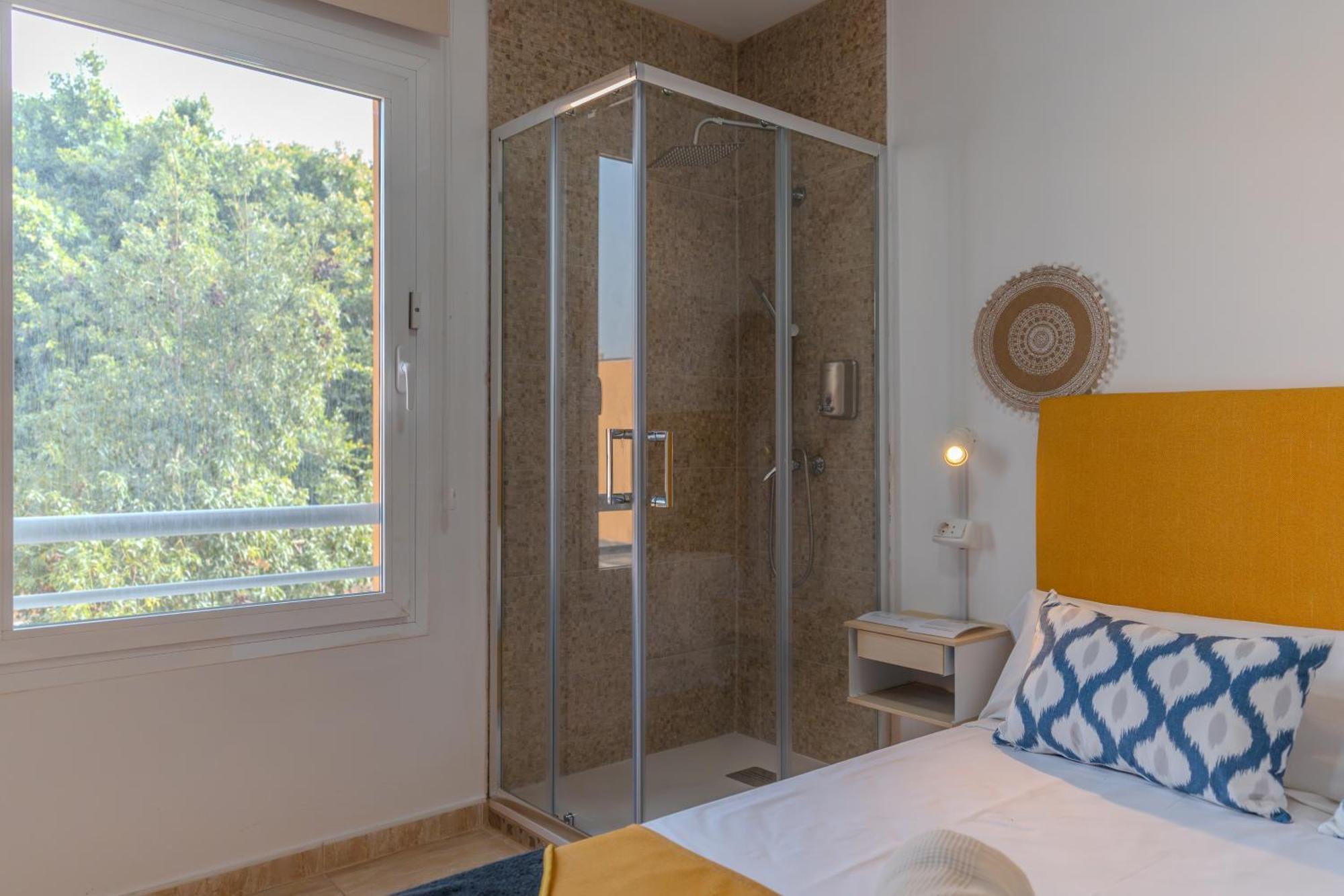 Rooms City San Isidro  Eksteriør billede