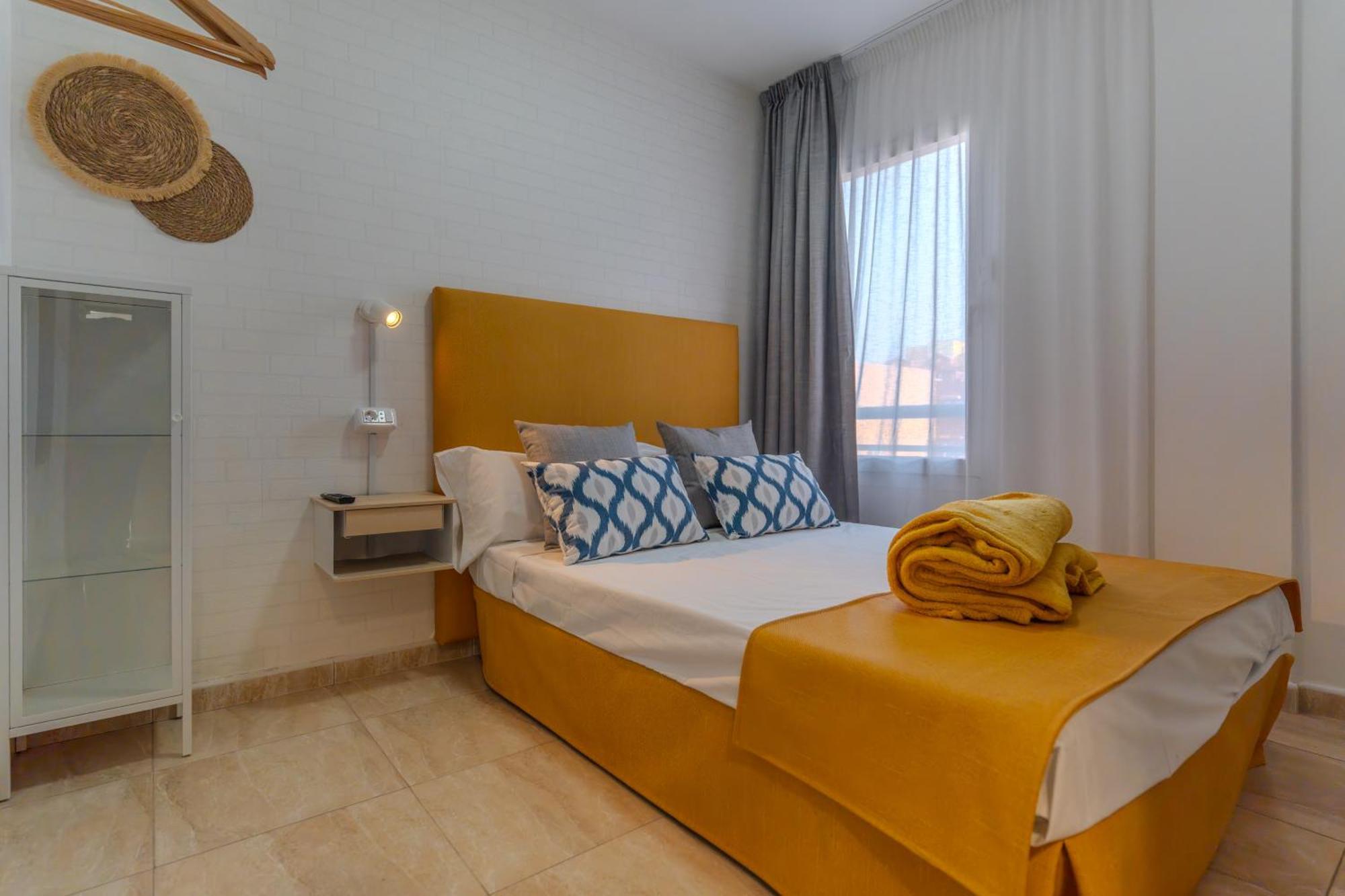 Rooms City San Isidro  Eksteriør billede
